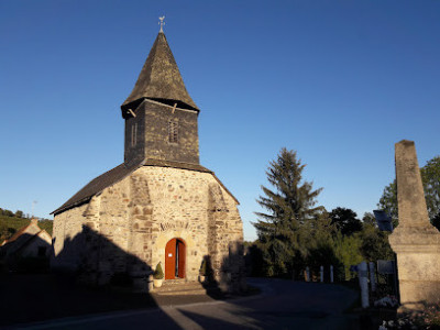 Église paroissiale de la Nativité de la Sainte Vierge, Saint-Léobon photo