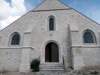 Eglise Paroissiale de MONTREUIL AUX LIONS photo