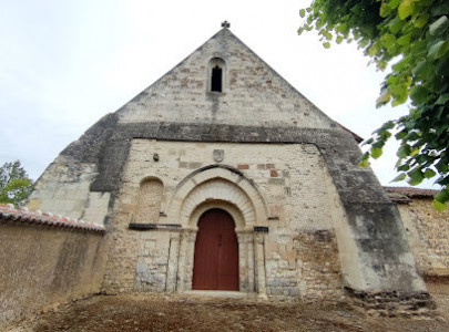 Église paroissiale Saint-Jean-Baptiste à Braye-sous-Faye photo