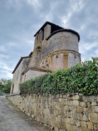 Église Saint-Basile de Lusignan-Grand photo