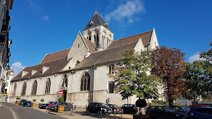 Église Saint-Basile d'Étampes photo