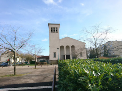 Église Saint Bernard photo