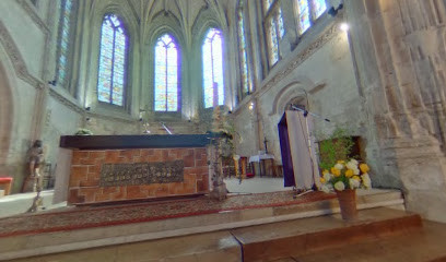 Église Saint-Denis de Poix-de-Picardie photo