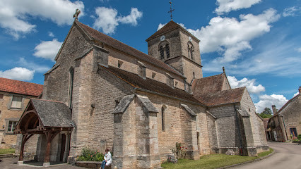 Eglise Saint Jean Baptiste photo