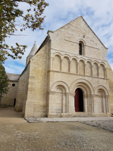 Église Saint-Jean-Baptiste de La Couronne photo