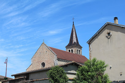 Église Saint-Jean-Baptiste de Saint-Jean-sur-Veyle photo
