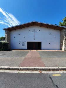 Église Saint Jean-Marie Vianney photo