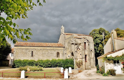 Eglise Saint-Laurent de Bouhet photo