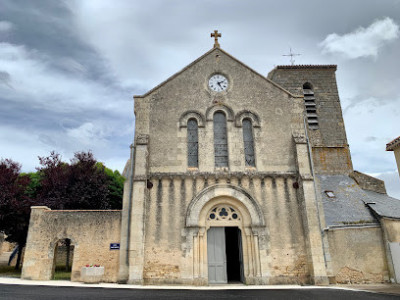 Église Saint-Martin (Louin) - Paroisse Saint-Théophane Vénard en Thouarsais photo