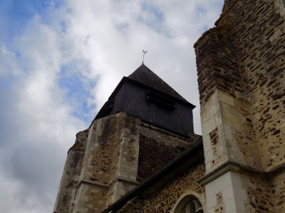 Église Saint-Médard de Charbuy photo