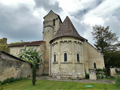 Église Saint-Médard de Chaumussay photo