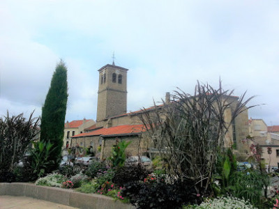 Église Saint-Michel de Chazelles-sur-Lyon photo