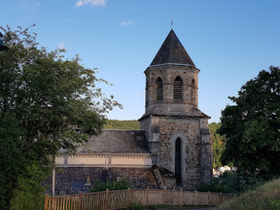 Eglise Saint-Michel de Pontaumur photo