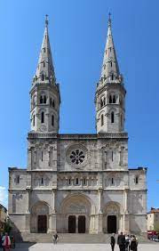 église Saint Pierre photo
