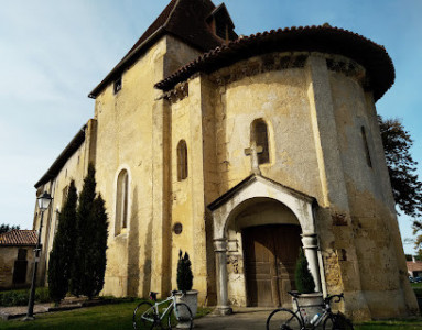 Église Saint-Pierre de Beylongue photo