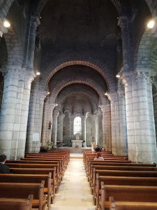 Église Saint-Pierre de Champagne photo
