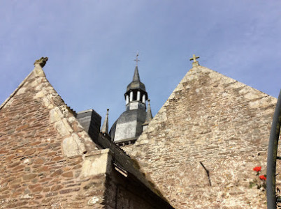 Église Saint-Pierre de Lanouée photo