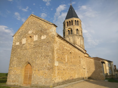 Eglise Saint Pierre et Saint Paul photo