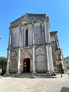 Eglise Saint-Porchaire photo