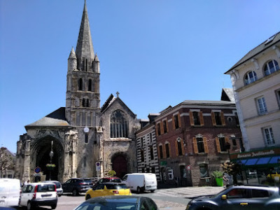 Eglise Saint Sauveur photo