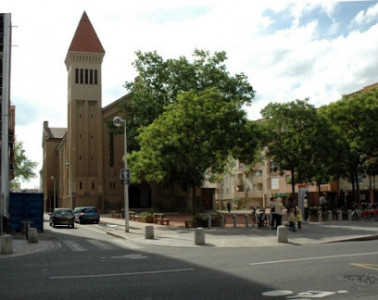 Église Saint Vincent de Paul – Ensemble paroissial Notre-Dame de la Miséricorde photo