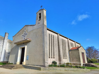 Eglise Sainte Bernadette - Paroisse Bienheureuse-Marie-Louise de Poitiers photo