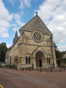Église Sainte-Madeleine de Trie Chateau photo