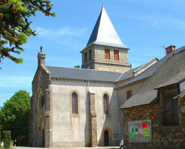 Église St Jean Baptiste de Sainte Colombe photo