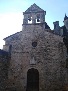 Église St Pierre du château de Montal photo