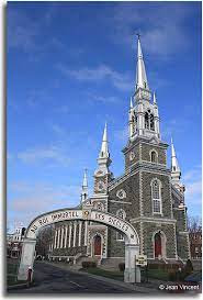 Eglise Ste Victoire photo