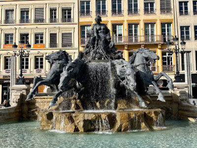Fontaine Bartholdi photo
