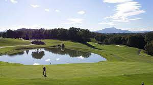 Fontainebleau Golf Club photo