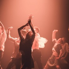 From England With Love – Hofesh Shechter - Théâtre de Suresnes Jean Vilar photo