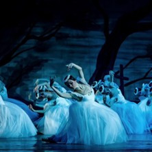 Giselle - Ballet Classique International photo