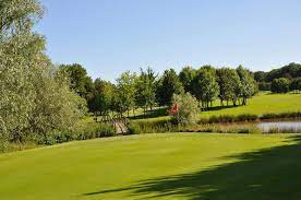 Golf Club Vallée De Germigny photo