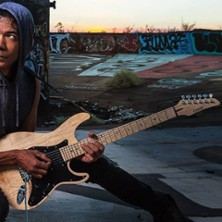 Greg Howe " Lost and Found " - European Tour 24 photo