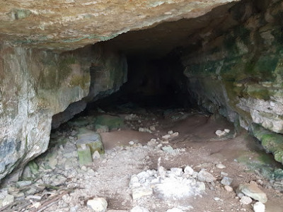 Grotte de Rouville photo