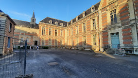 Hôtel-Dieu de Château-Thierry photo