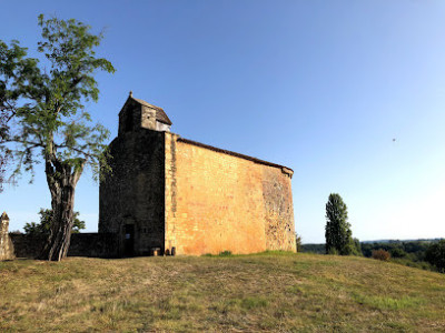 Iglesia de San Bernabé de Vielvic photo
