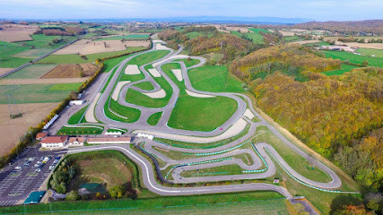 Karting St-Amand Colombiers photo
