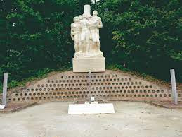 La Carrière des Fusillés photo