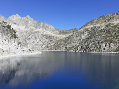 Lac de Cap-de-Long photo