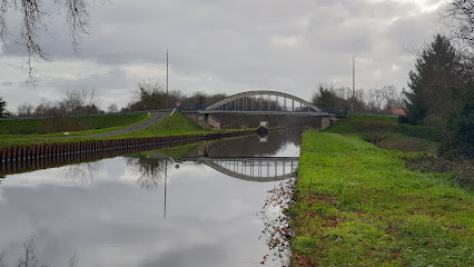 Le canal latéral à la Loire photo