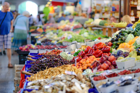 Le marché de fruits et légumes de Hatten. photo