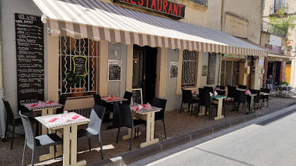 Le quatre bar a vin photo
