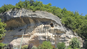 Les grottes du Roc de Cazelle photo