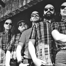 Los Fastidios + Guest photo
