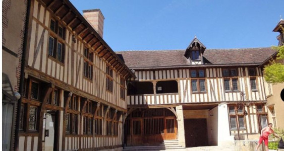 Maison de l'Outil et de la Pensée Ouvrière photo