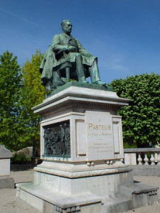 Monument à Pasteur, Chartres photo