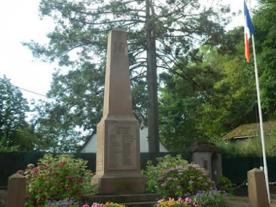 Monument aux morts photo